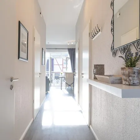 Marin, 17 * Цинновиц